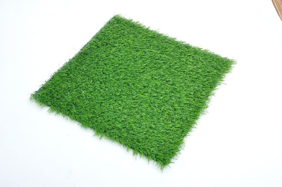 설치하고 유지하도록 쉬운 마모 방지 녹색 체육관 인조 잔디